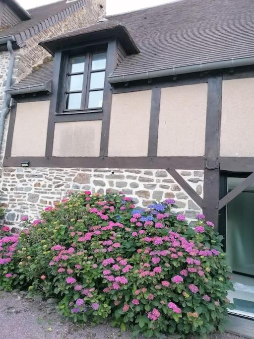Sunset Family Guesthouse Mont Saint Michel Céaux Εξωτερικό φωτογραφία