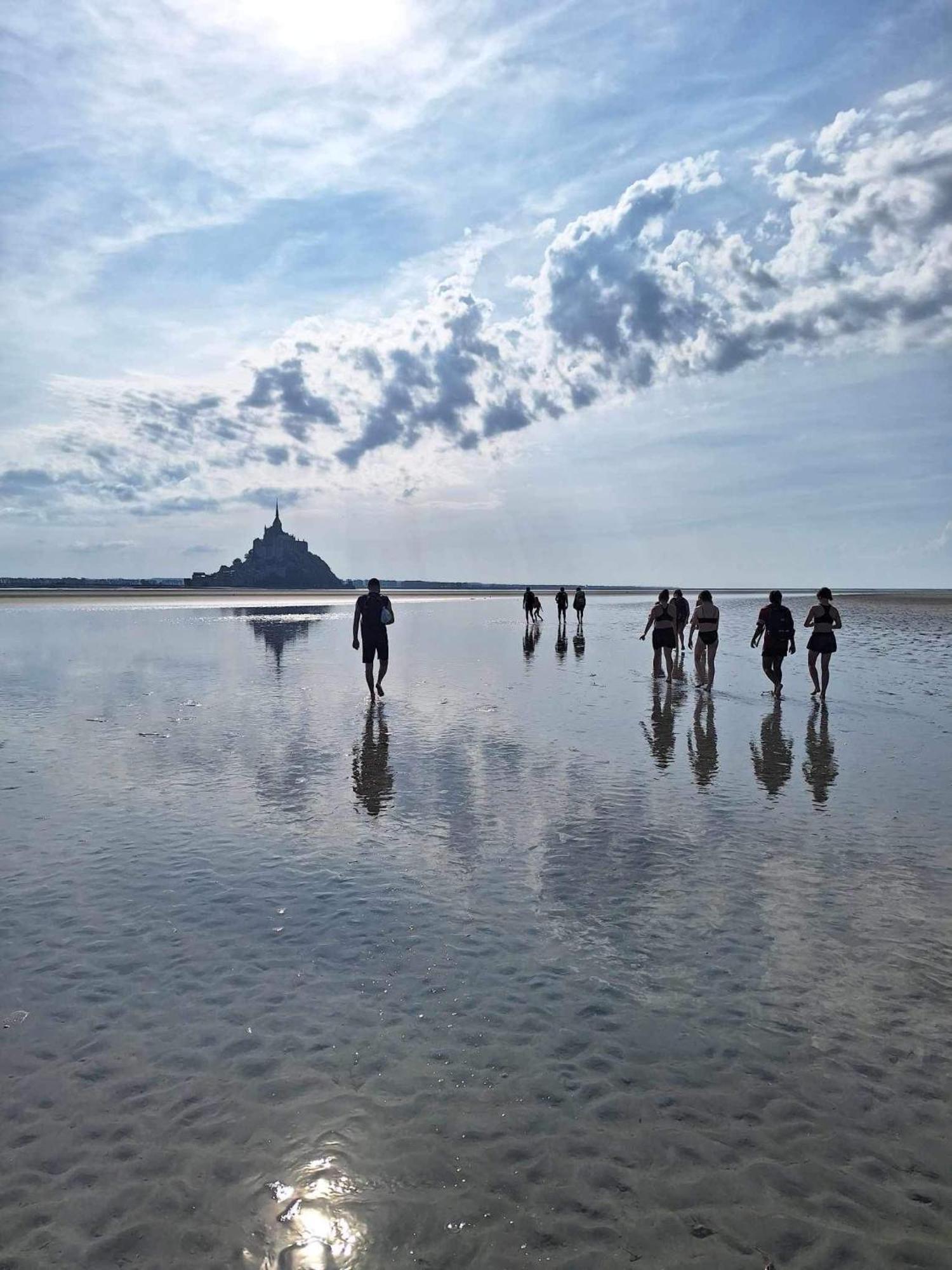 Sunset Family Guesthouse Mont Saint Michel Céaux Εξωτερικό φωτογραφία